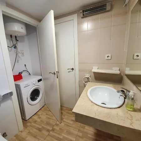 Apartment Cordoba Center! Port Aventura 10-15min!
